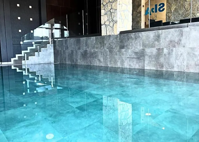 The Nest * 科帕奥尼克